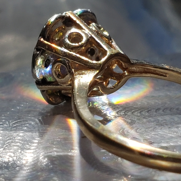 True Vintage 7 diamond engagement ring 10kt gold - Picture 5 of 12